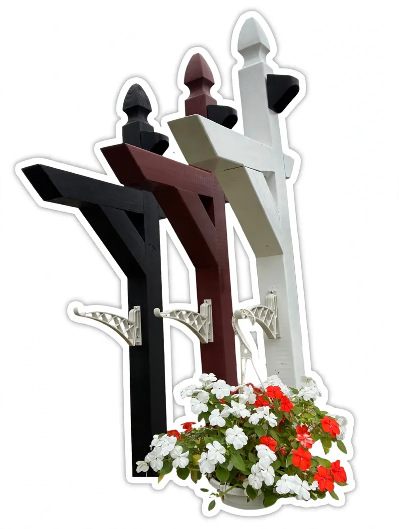 Premium package: custom-painted posts with decorative caps, solar lights and hangers